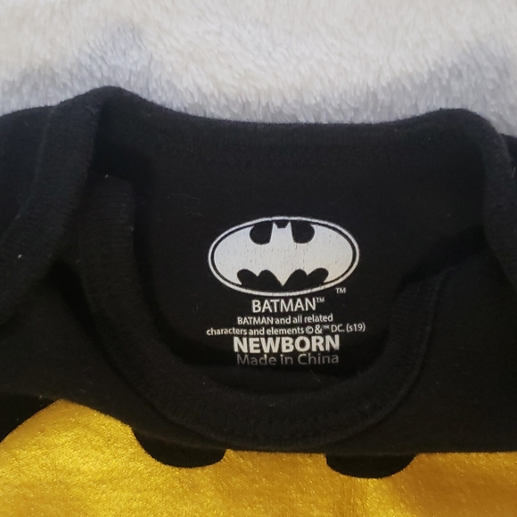 Batman onesie 🦇 - Picture 2 of 3